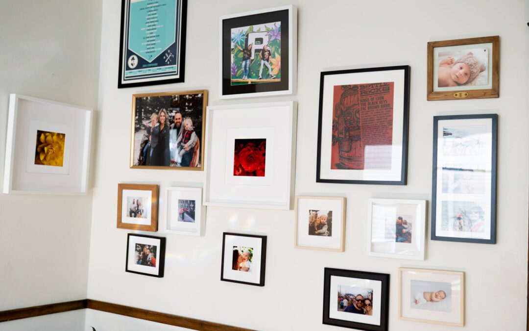 Creating a Gallery Wall on a Budget | Family Photography