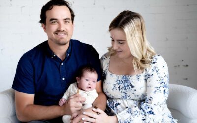 Newborn Photo Session Props – Yes or no? | Minneapolis Newborn Photos