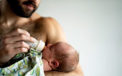 When should you book your newborn photography session? | Minneapolis Newborn Photos